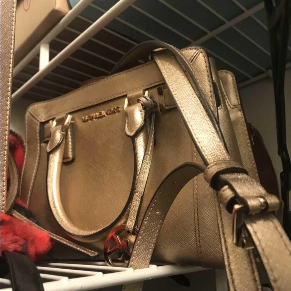 MK purse